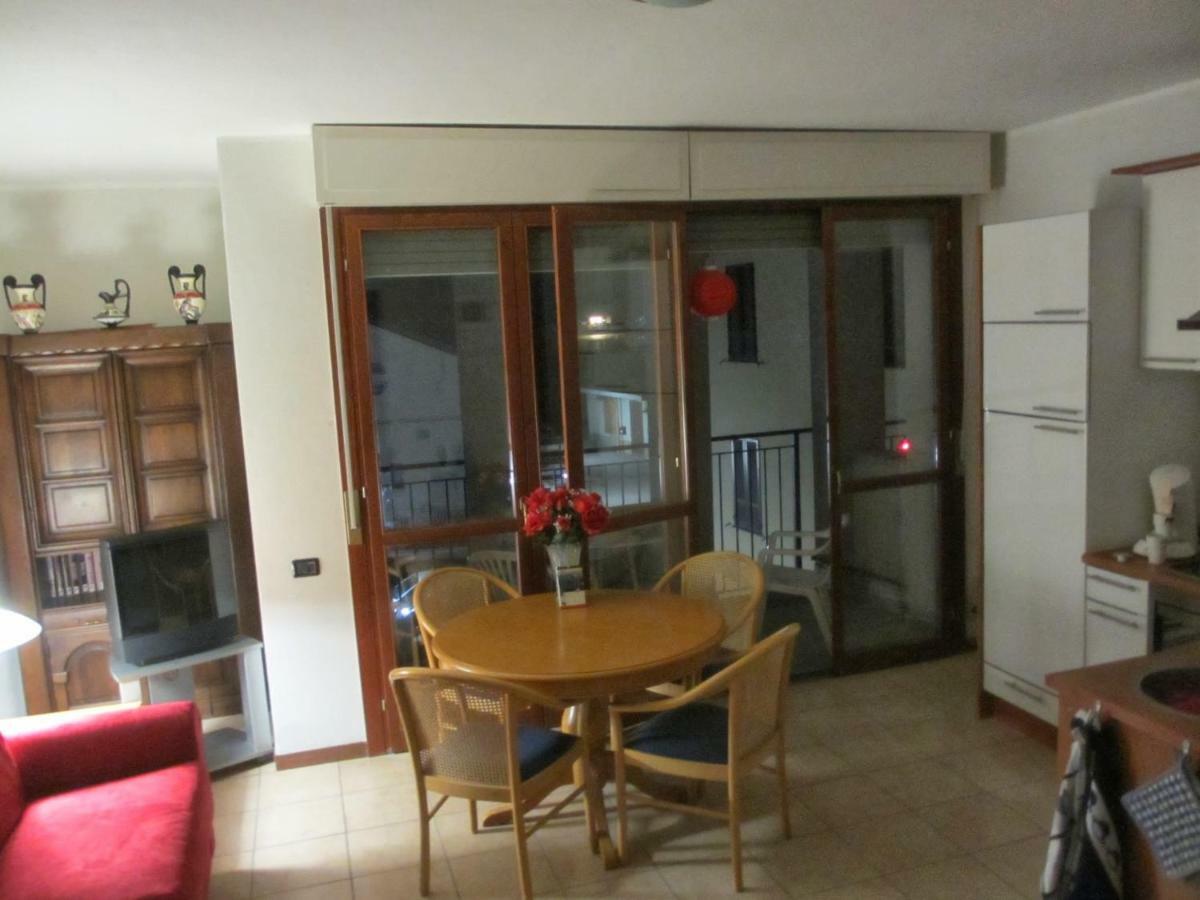 Apartmentslagodicomo Acquaseria ภายนอก รูปภาพ